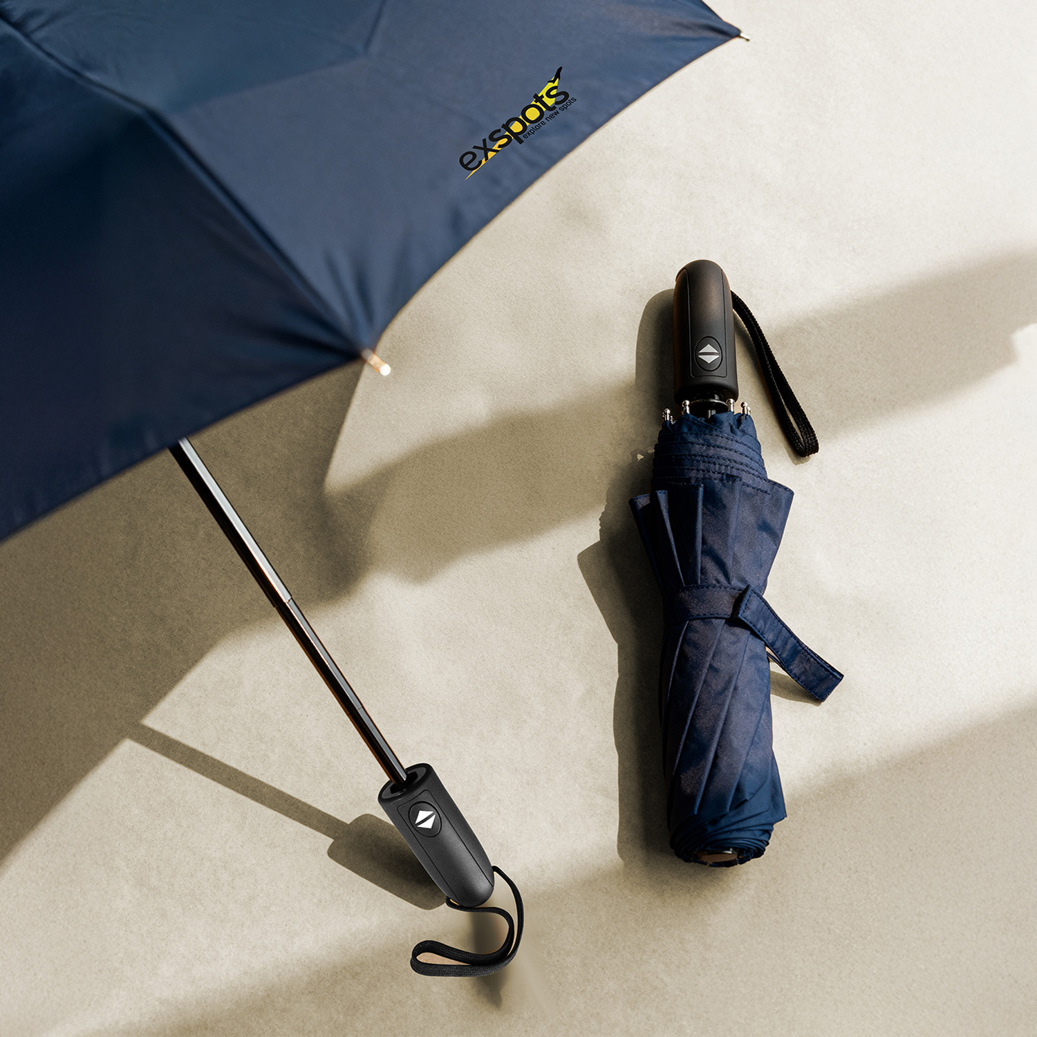 Parapluie recyclé promotionnel OPEN&CLOSE Bleu marine